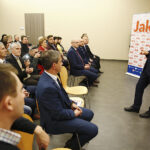 Chęciny. Wizyta wiceministra Patryka Jakiego / Jarosław Kubalski / Radio Kielce