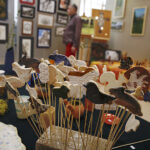 Wiosenna giełda prac uczniowskich z Zespołu Państwowych Szkół Plastycznych / Jarosław Kubalski / Radio Kielce