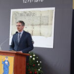 Uroczysta Sesja Rady Miejskiej w Szkole Podstawowej im. Marszałka Józefa Piłsudskiego w Opatowcu. Na zdjęciu Adam Jarubas - PSL / Marta Gajda / Radio Kielce