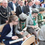 Uroczysta Sesja Rady Miejskiej w Szkole Podstawowej im. Marszałka Józefa Piłsudskiego w Opatowcu / Marta Gajda / Radio Kielce