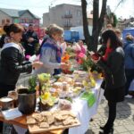 Skalbmierz. Jarmark wielkanocny na Rynku i konkurs palm / Marta Gajda / Radio Kielce