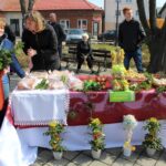 Skalbmierz. Jarmark wielkanocny na Rynku i konkurs palm / Marta Gajda / Radio Kielce