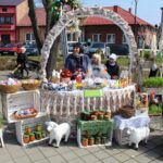 Skalbmierz. Jarmark wielkanocny na Rynku i konkurs palm / Marta Gajda / Radio Kielce