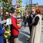 Skalbmierz. Jarmark wielkanocny na Rynku i konkurs palm / Marta Gajda / Radio Kielce