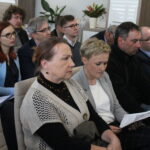 Mieszkańcy miejscowości Dobrów i Wierzbicy w gminie Tuczępy w powiecie buskim przeciwni planowanej inwestycji / Marta Gajda / Radio Kielce