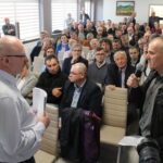 Mieszkańcy miejscowości Dobrów i Wierzbicy w gminie Tuczępy w powiecie buskim przeciwni planowanej inwestycji / Marta Gajda / Radio Kielce