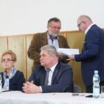 Wierzbica gm. Tuczępy. Rozprawa administracyjna dotycząca budowy kurnika / Marta Gajda / Radio Kielce