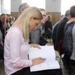 Wierzbica gm. Tuczępy. Rozprawa administracyjna dotycząca budowy kurnika / Marta Gajda / Radio Kielce