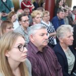 Wierzbica gm. Tuczępy. Rozprawa administracyjna dotycząca budowy kurnika / Marta Gajda / Radio Kielce