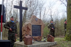 Uroczystości upamiętniające bitwę pod Jeleńcem, a także poległych w niej żołnierzy / Emilia Sitarska / Radio Kielce