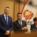 11.10.2018 Kielce. Konwencja wyborcza Projekt Świętokrzyskie Bogdana Wenty w Filharmonii Świętokrzyskiej. Bogdan Wenta, Kamil Suchański i Danuta Papaj / Jarosław Kubalski / Radio Kielce