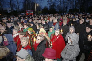 02.04.2019 Masłów. Droga Krzyżowa w rocznicę śmierci Jana Pawła II / Jarosław Kubalski / Radio Kielce