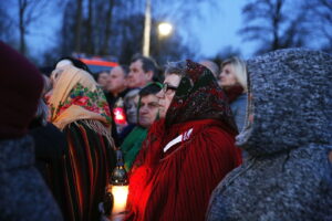 02.04.2019 Masłów. Droga Krzyżowa w rocznicę śmierci Jana Pawła II / Jarosław Kubalski / Radio Kielce