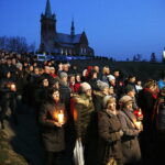 02.04.2019 Masłów. Droga Krzyżowa w rocznicę śmierci Jana Pawła II / Jarosław Kubalski / Radio Kielce