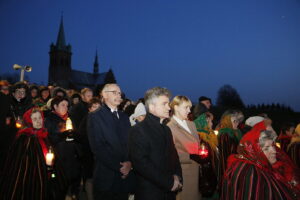 02.04.2019 Masłów. Droga Krzyżowa w rocznicę śmierci Jana Pawła II / Jarosław Kubalski / Radio Kielce