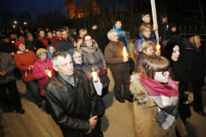 02.04.2019 Masłów. Droga Krzyżowa w rocznicę śmierci Jana Pawła II / Jarosław Kubalski / Radio Kielce