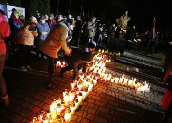 02.04.2019 Masłów. Droga Krzyżowa w rocznicę śmierci Jana Pawła II / Jarosław Kubalski / Radio Kielce