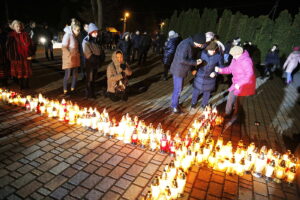 02.04.2019 Masłów. Droga Krzyżowa w rocznicę śmierci Jana Pawła II / Jarosław Kubalski / Radio Kielce