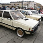 07.04.2019 Kielce. Zlot samochodów zabytkowych / Jarosław Kubalski / Radio Kielce