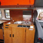 07.04.2019 Kielce. Zlot samochodów zabytkowych / Jarosław Kubalski / Radio Kielce