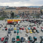 07.04.2019 Kielce. Zlot samochodów zabytkowych / Jarosław Kubalski / Radio Kielce