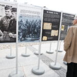 08.04.2019 Kielce. Rynek. Wystawa poświęcona zbrodni katyńskiej / Jarosław Kubalski / Radio Kielce