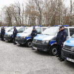 11.04.2019 Kielce. Przekazanie 13 radiowozów Komendzie Miejskiej Policji w Kielcach i komendom powiatowym / Jarosław Kubalski / Radio Kielce