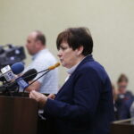 11.04.2019 Kielce. UM. Sesja rady miasta. Pełnomocnik prezydenta Danuta Papaj / Jarosław Kubalski / Radio Kielce