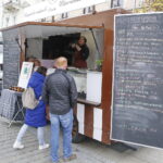 12.04.2019 Kielce. Foodtrucki na ulicy Sienkiewicza / Jarosław Kubalski / Radio Kielce