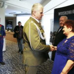 12.04.2019 Kielce. Starostwo powiatowe. Wręczenie medali "Za zasługi dla obronności kraju rodzicom żołnierzy / Jarosław Kubalski / Radio Kielce