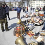 14.04.2019 Kielce. Pchli targ na parkingu przy stadionie Korony / Jarosław Kubalski / Radio Kielce