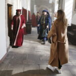 15.04.2019 Wąchock. Klasztor. Plan zdjęciowy serialu filmowego "Korona Królów" / Jarosław Kubalski / Radio Kielce