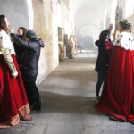 15.04.2019 Wąchock. Klasztor. Plan zdjęciowy serialu filmowego "Korona Królów" / Jarosław Kubalski / Radio Kielce