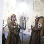 15.04.2019 Wąchock. Klasztor. Plan zdjęciowy serialu filmowego "Korona Królów" / Jarosław Kubalski / Radio Kielce