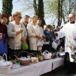 20.04.2019 Kielce. Święta Wielkanocne. Święcenie pokarmów przed katedrą / Jarosław Kubalski / Radio Kielce