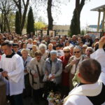 20.04.2019 Kielce. Święta Wielkanocne. Święcenie pokarmów przed katedrą / Jarosław Kubalski / Radio Kielce