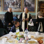 20.04.2019 Kielce. WDK. Śniadanie wielkanocne dla bezdomnych, samotnych i ubogich / Jarosław Kubalski / Radio Kielce