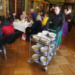 20.04.2019 Kielce. WDK. Śniadanie wielkanocne dla bezdomnych, samotnych i ubogich / Jarosław Kubalski / Radio Kielce