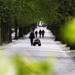 21.04.2019 Kielce. Park. Świąteczny spacer / Jarosław Kubalski / Radio Kielce