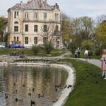 21.04.2019 Kielce. Park. Świąteczny spacer / Jarosław Kubalski / Radio Kielce