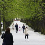 21.04.2019 Kielce. Park. Świąteczny spacer / Jarosław Kubalski / Radio Kielce