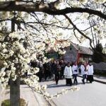 22.04.2019 Suków. Procesja Emaus / Jarosław Kubalski / Radio Kielce