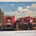 Wystawa zdjęć „Polska solidarna w Europie. Polscy strażacy w Szwecji” / Mateusz Kaczmarczyk / Radio Kielce