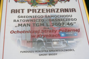 Krynki. Gminne Święto Strażaków połączone z przekazaniem nowego wozu dla OSP Krynki / Anna Głąb / Radio Kielce