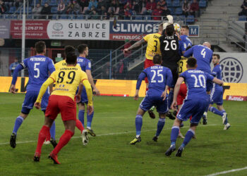 Gliwice. Korona Kielce - Piast Gliwice / Krzysztof Bujnowicz / Radio Kielce