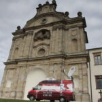 Święty Krzyż. Wielkanocny program świąteczny wizyta u ojców oblatów / Krzysztof Bujnowicz / Radio Kielce