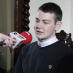 Święty Krzyż. Wielkanocny program świąteczny wizyta u ojców oblatów / Krzysztof Bujnowicz / Radio Kielce