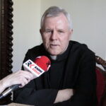 Święty Krzyż. Wielkanocny program świąteczny wizyta u ojców oblatów. Superior Marian Puchała / Krzysztof Bujnowicz / Radio Kielce