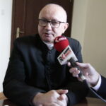 Święty Krzyż. Wielkanocny program świąteczny wizyta u ojców oblatów. Ojciec Zygfryd Wiecha / Krzysztof Bujnowicz / Radio Kielce