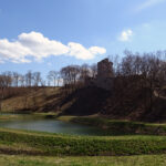 Międzygórz, gm. Lipnik. Ruiny zamku / Emilia Sitarska / Radio Kielce